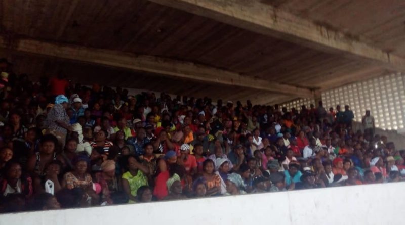 Cameroun-Crise Anglophone:1500 Déplacés internes de la Région du Littoral reçoivent l&rsquo;assistance du Chef De L’État.