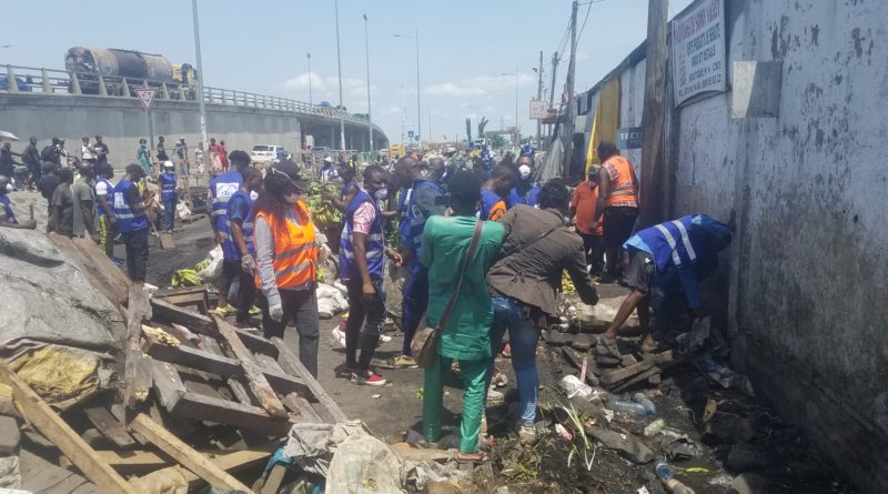 Coronavirus:Le Maire de Douala 2eme Denise Fampou engage le combat contre la pandémie