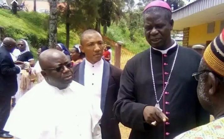 Cameroun-Covid 19: L’archevêque de Douala Mgr Samuel Kleda et sa Potion Miracle.