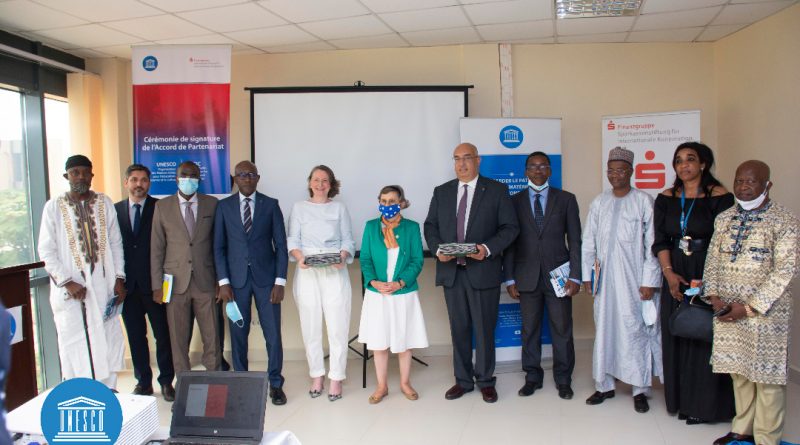 Restructuration et Relance du Secteur Culturel après la Covid-19 : Grâce au Bureau Afrique Centrale de l&rsquo;UNESCO et La Fondation Des Caisses D&rsquo;épargne Pour La Coopération Internationale, Les Artistes Musiciens et Opérateurs Culturels peuvent recevoir des Financements