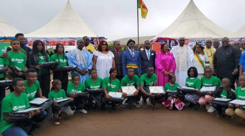 VACANCES UTILES:LA ROYALE DES JEUX DU CAMEROUN SOUTIENT L&rsquo;INITIATIVE « Vacances informatiques Session 2022&Prime;DANS LE DÉPARTEMENT DU NDE