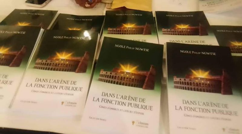Littérature/Dédicace :Philip Ngwese Ngole dans l’ombre de la fonction publique