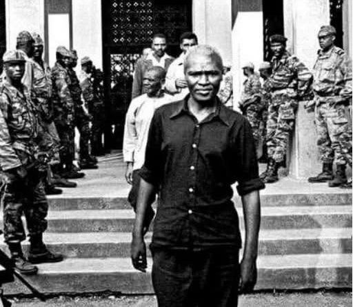 🇨🇲Cameroon-Débat sur la Notion d’heros National et la place De Ernest Ouandie:ET SI ELIMBI LOBE AVAIT RAISON?